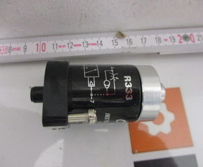 Компактный распределитель с задержкой Clippard Minimatic